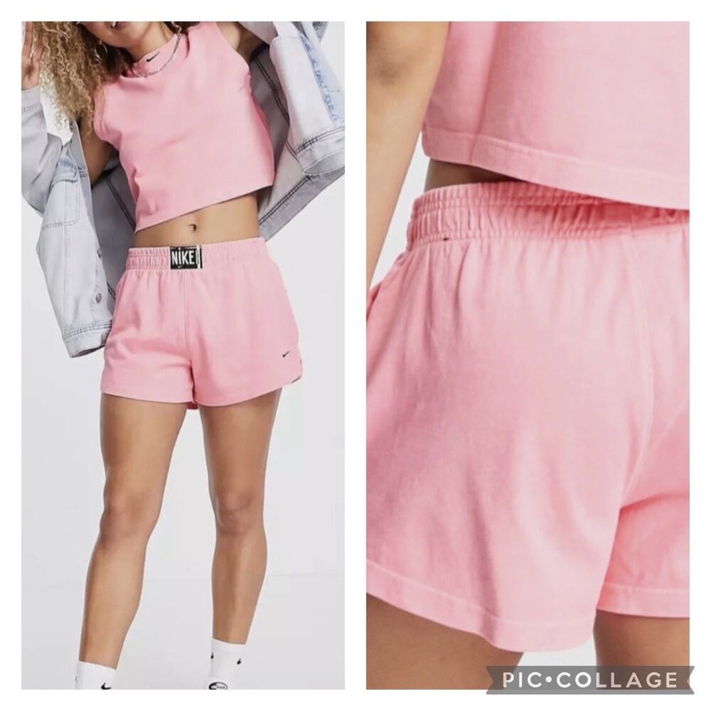 Nike Pink Women's Casual Elastic-Waist Shorts